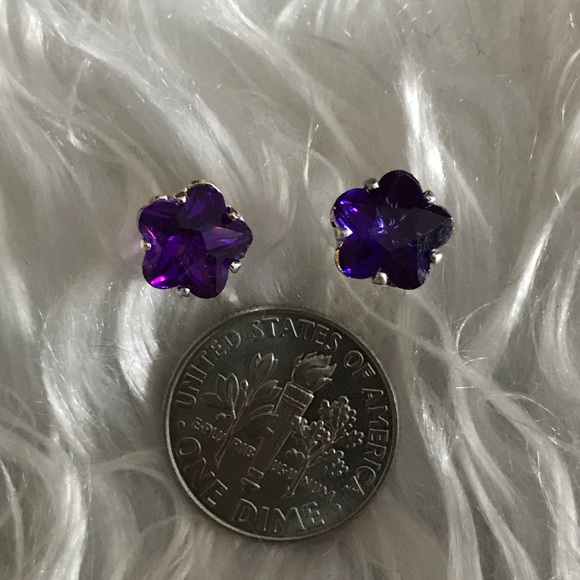 925 Sterling Silver Purple Flower Crystal earring - Picture 2 of 3